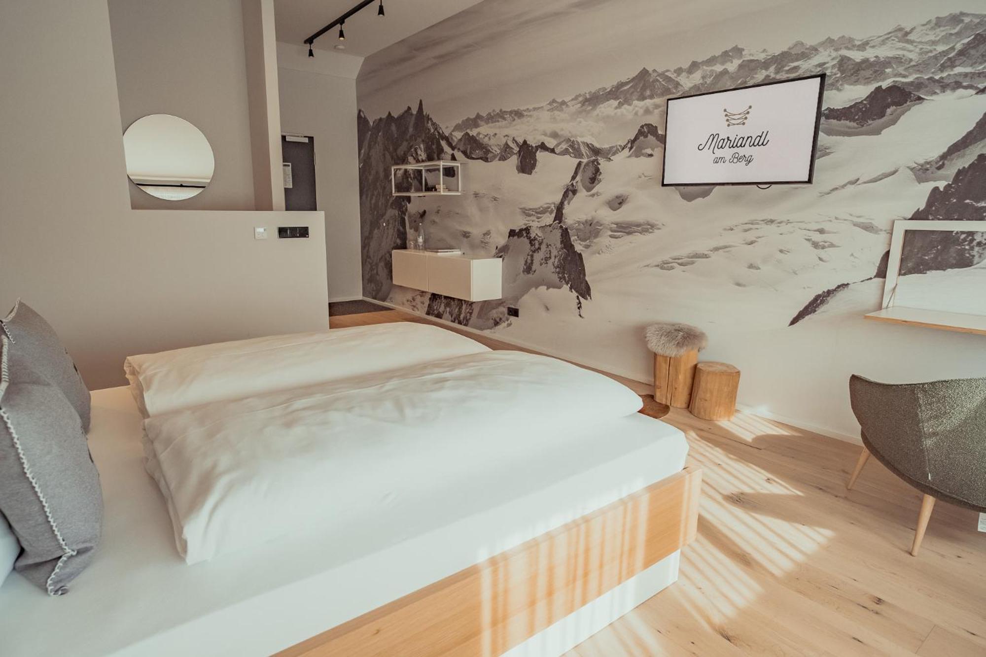 Mariandl Am Berg Hotel *